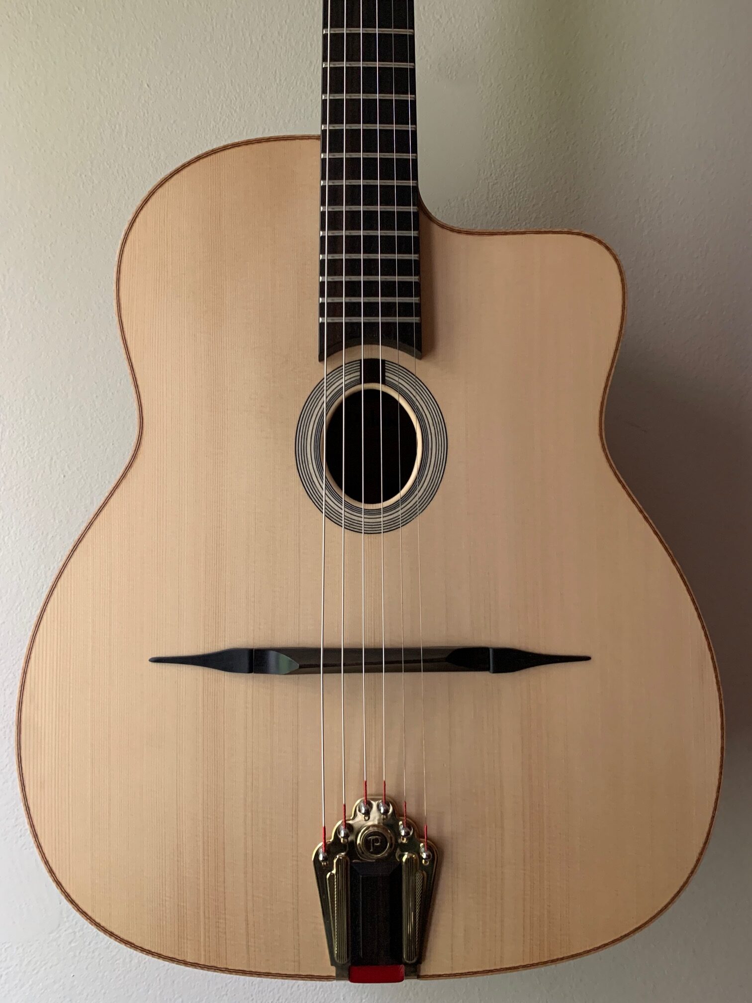 Polak manouche guitar1